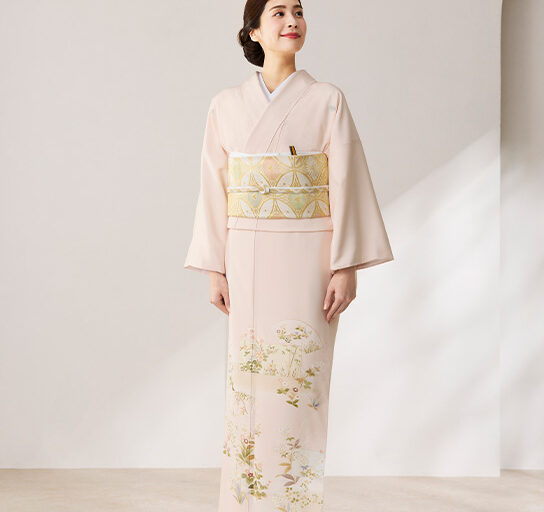 薄ピンク色紙牡丹に扇面